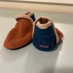 Patagonia baby booties